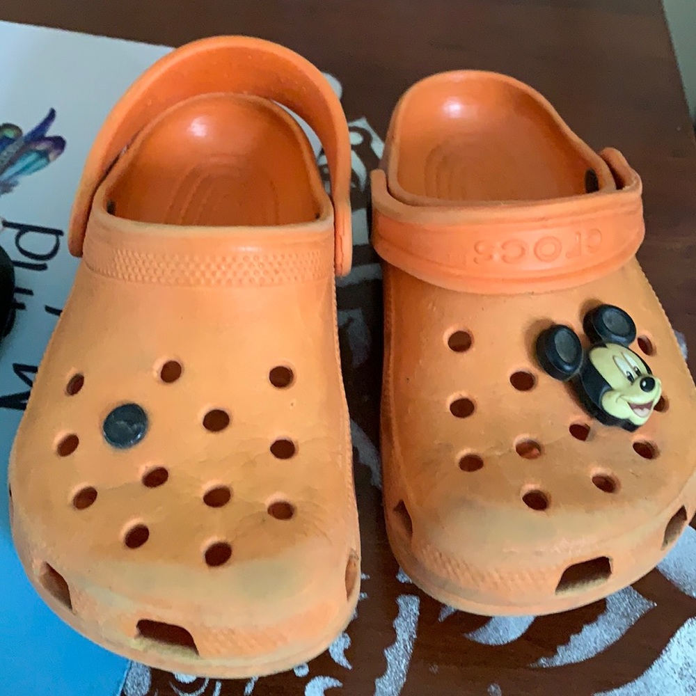Crocs size 8/9